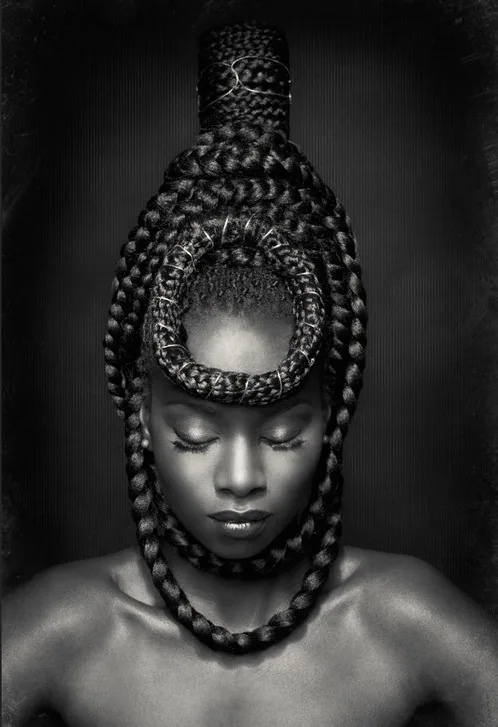 Avant-garde sculptural hair creation